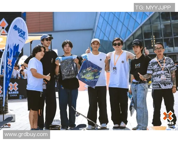 从零起步掌握滑板技巧全攻略助你轻松提升灵活性与平衡感